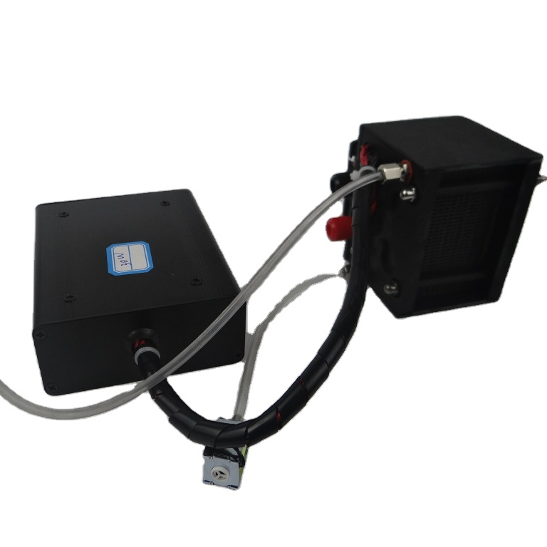 Kompakti 1 kW polttokennon pino
